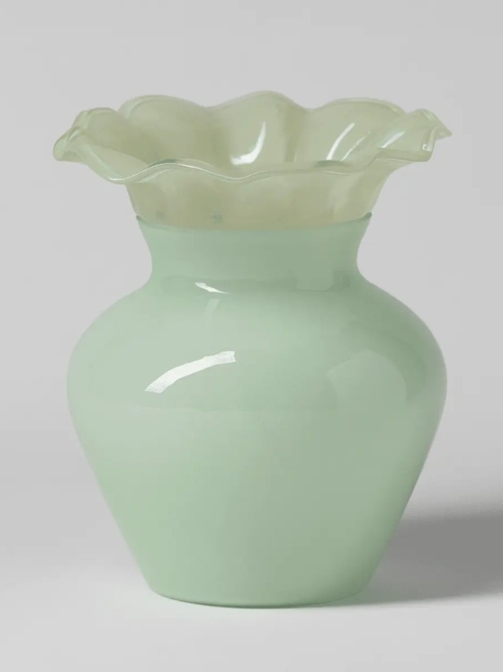 Scentsy Seafoam Bloom Warmer - Seafoam Green and Cream
